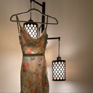 A must have spring/summer dress. Australian style midi/maxi dress.